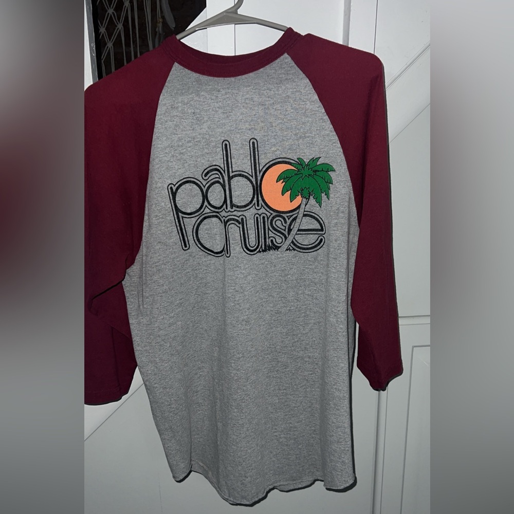 Base ball tee